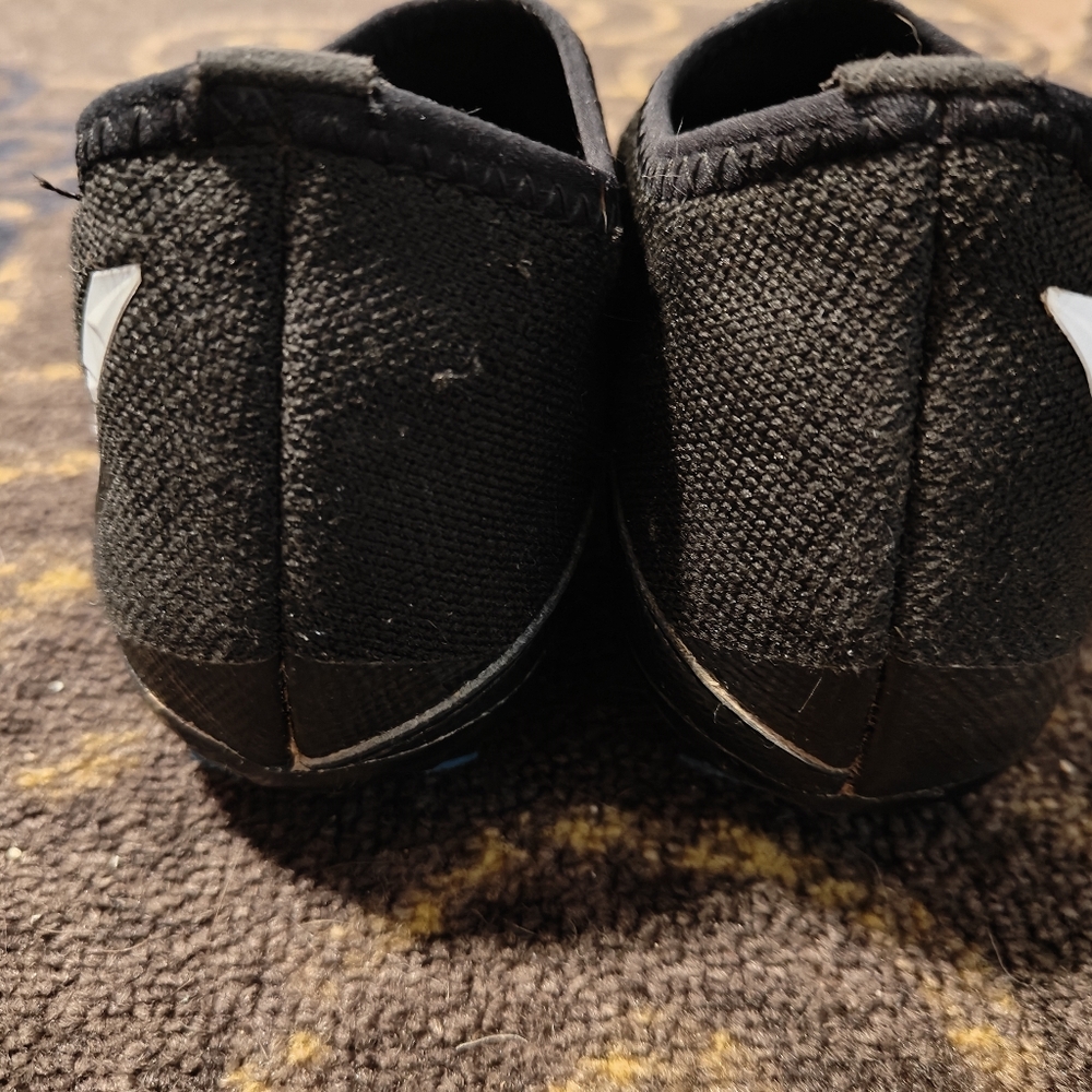 Youth Adidas Soccer Cleats - Picture 5 of 6